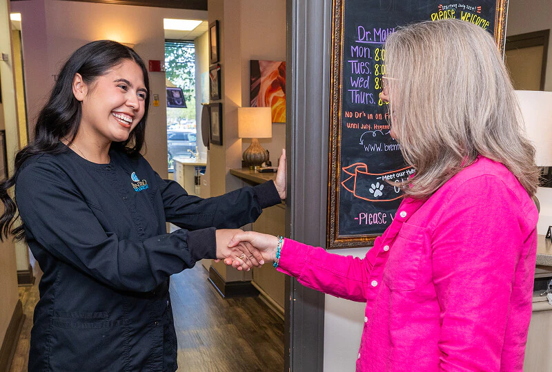 patient visiting Brentwood Dental Excellence
